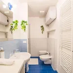 G10 * 的里雅斯特