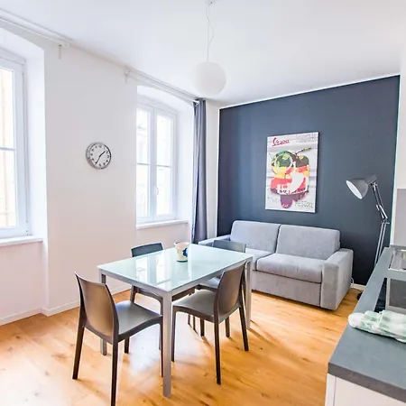 G10 * 的里雅斯特